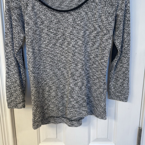 Tally Weijl Multicolor Sweater w/ Black Faux Suede Elbows - Picture 3 of 9